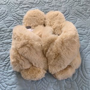 NWT LOFT FAUX FUR SLIDE SLIPPER